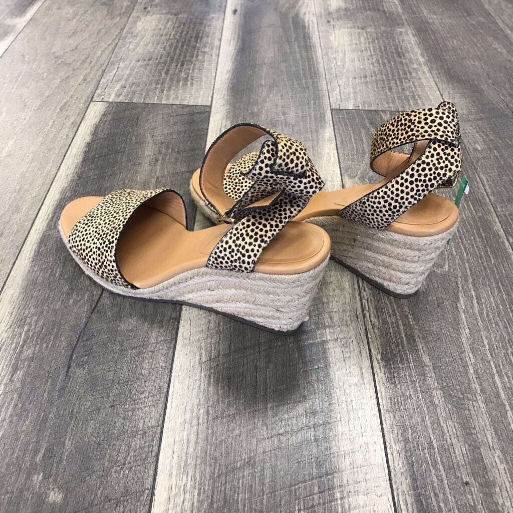 LEOPARD WEDGE SANDAL