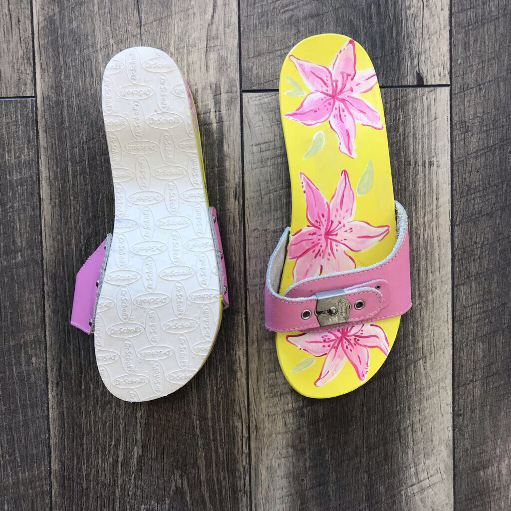 HAND PAINTED WOODEN CLOG