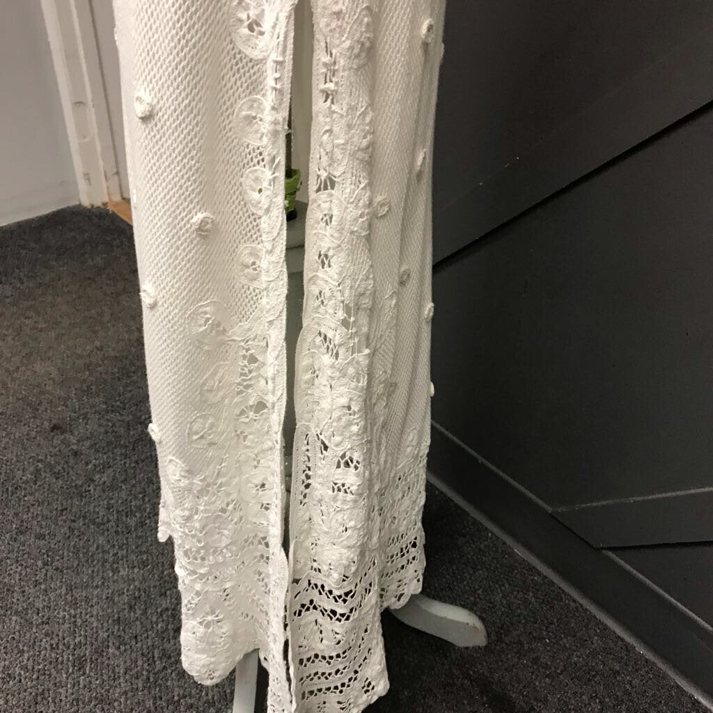 WHITE LONG LACE DRESS
