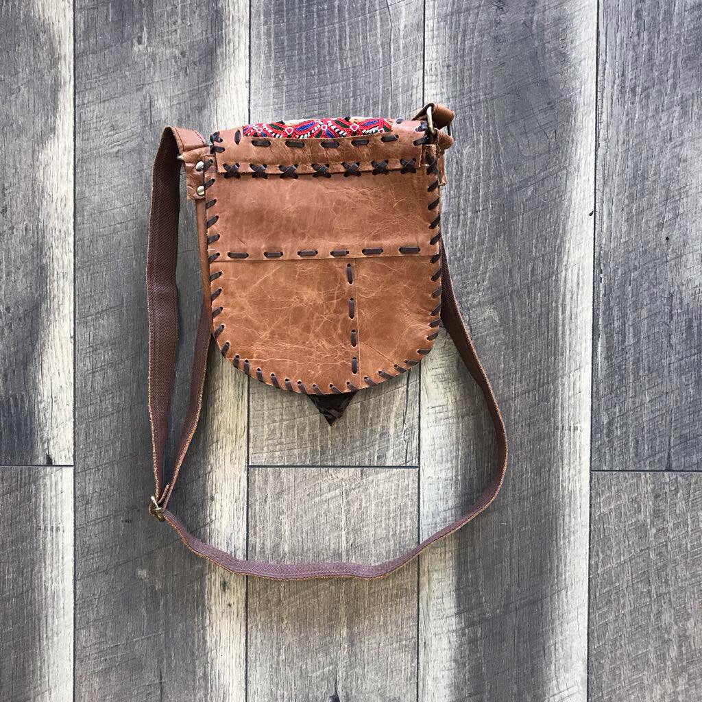 BOHEMIAN CROSSBODY