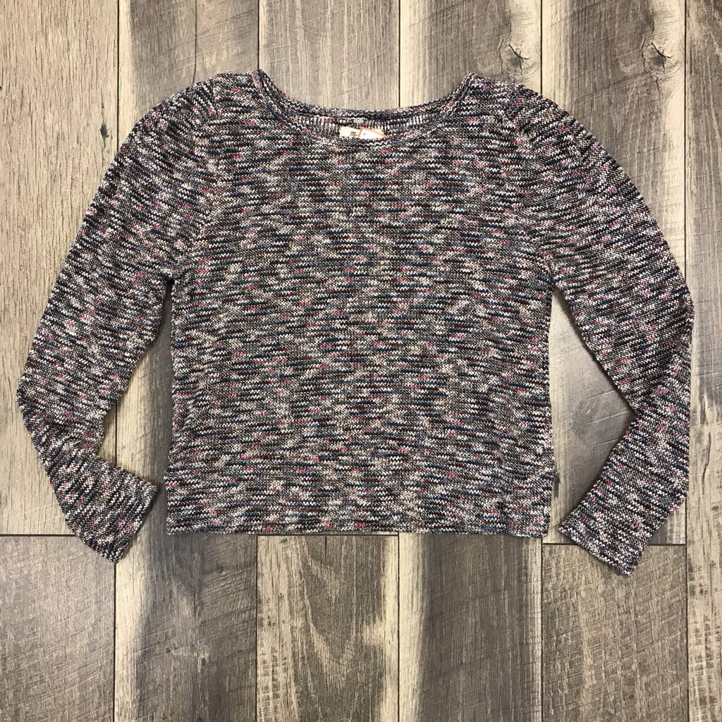 SWEATER W/ PUFFER SLEEVE