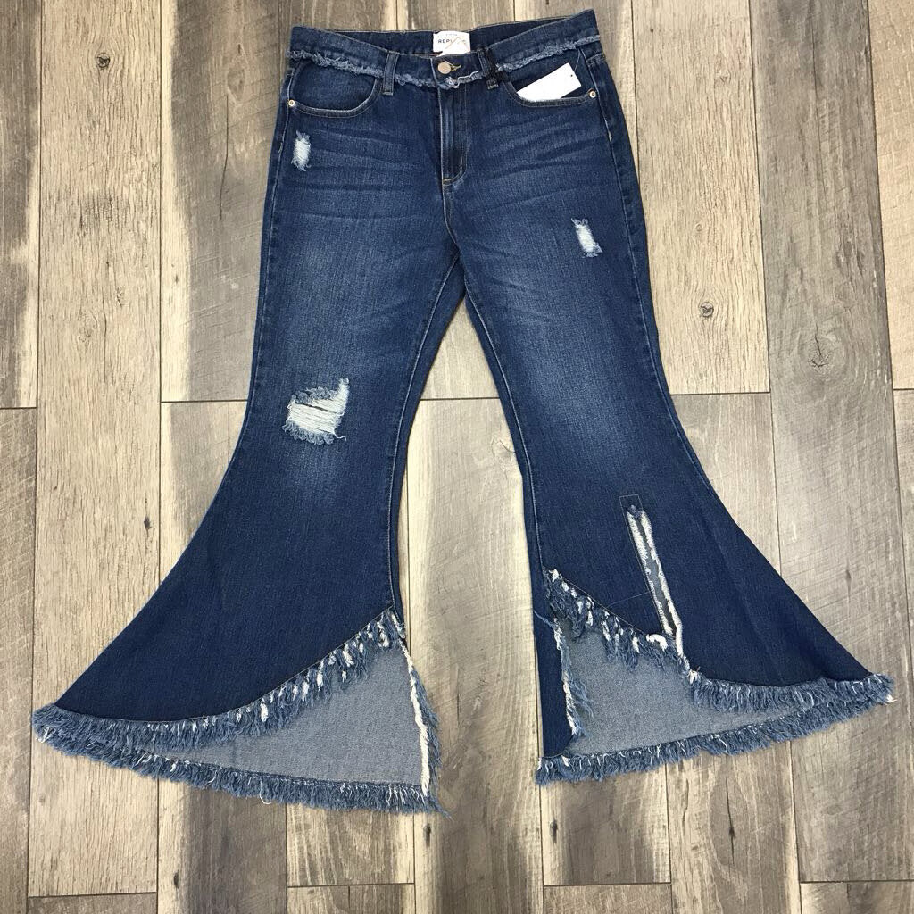 FRINGE FLARE JEANS-NWT