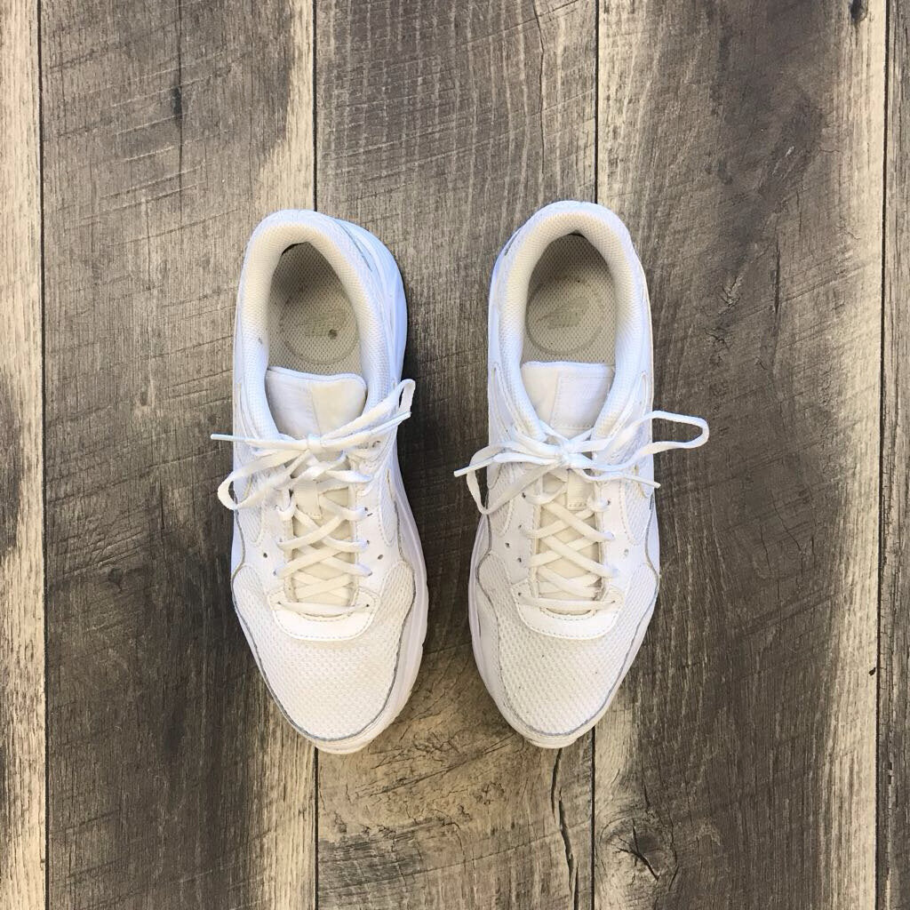 WHITE MID COURT BOROUGH SNEAKER