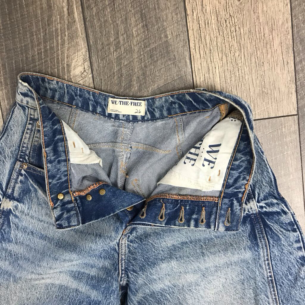 FREE PEOPLE DIRTY WASH BARREL JEAN