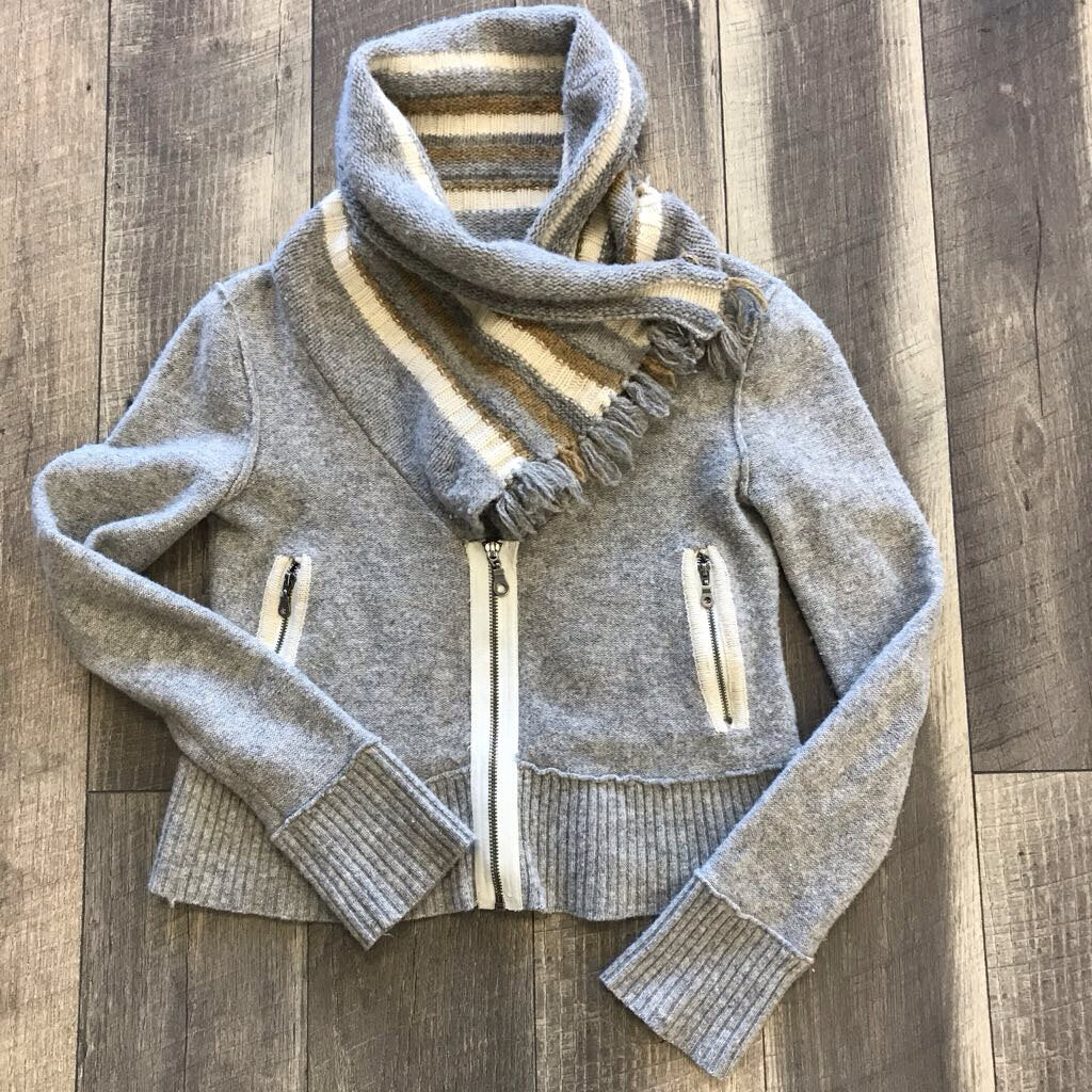 GREY CARDIGAN STRIPED SWEATER