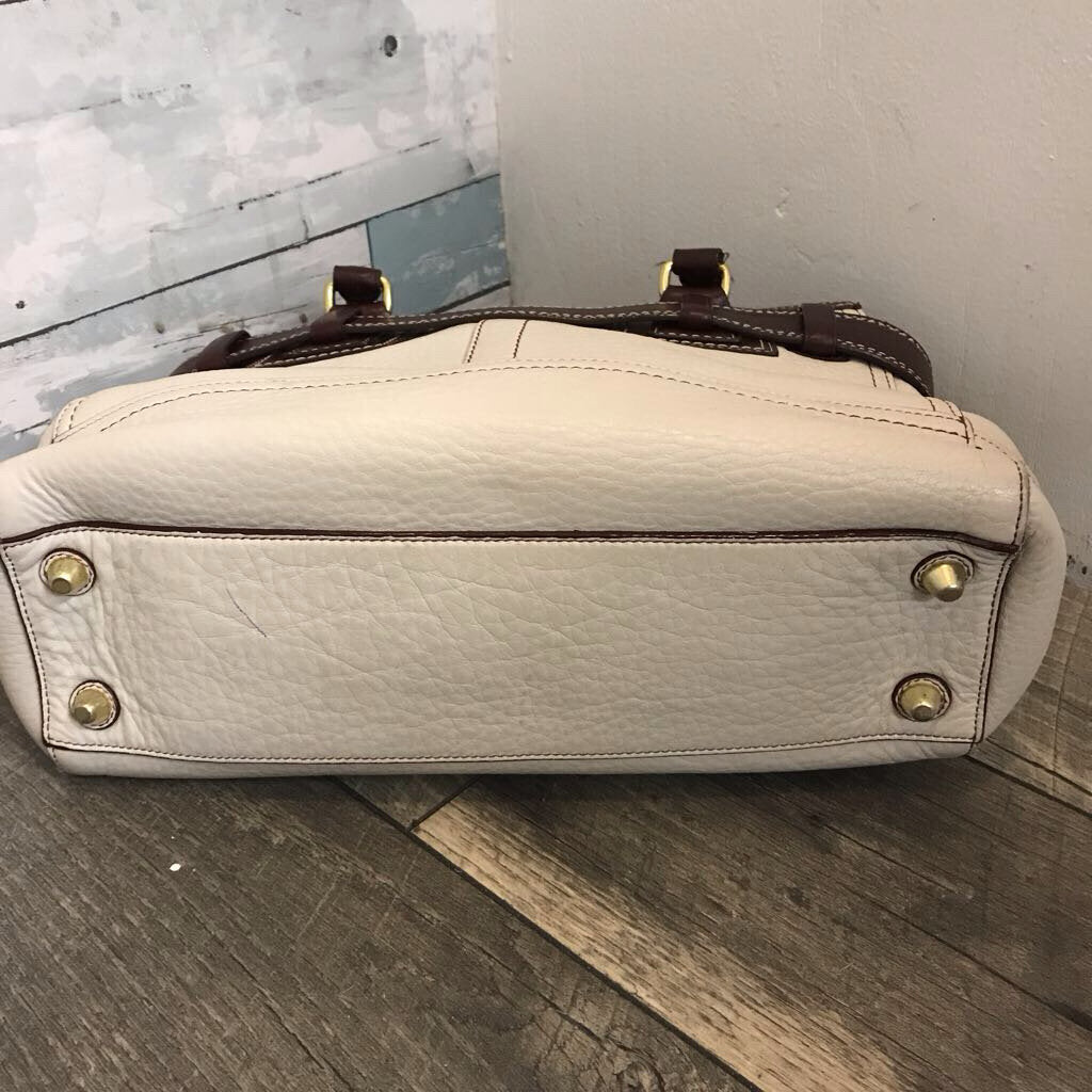 CREAM PEBBLED HAMPTONS PURSE