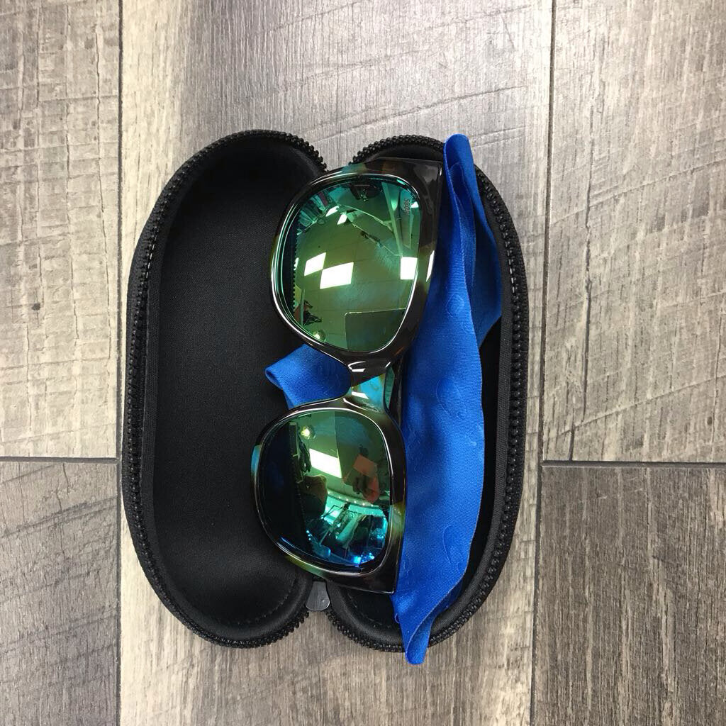 GREEN LENSE TORTOISE GLASSES