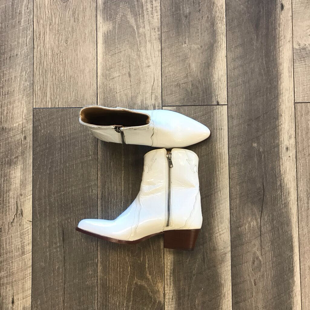 WHITE PATENT WESTERN BOOTIES