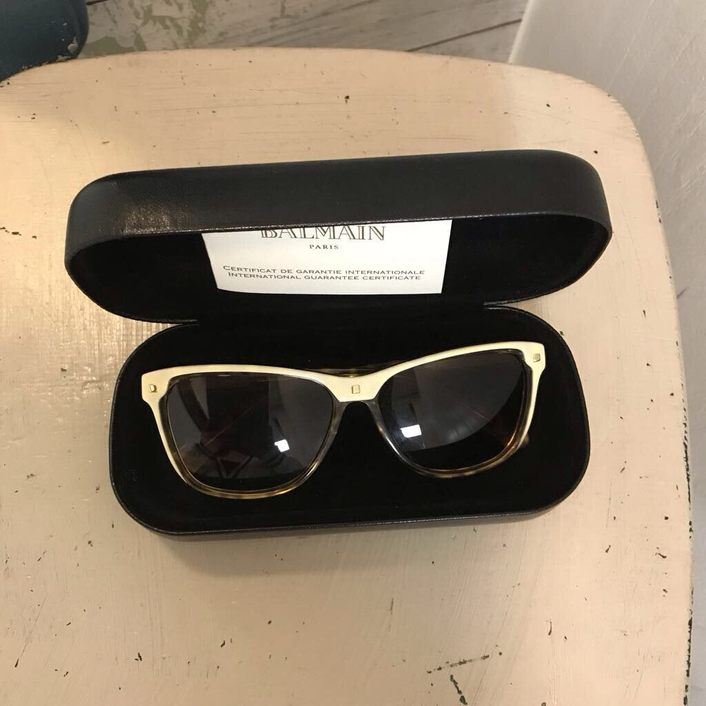 LIGHT CATEYE SUNGLASS