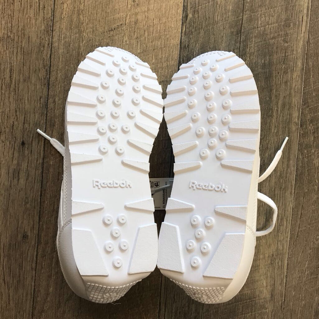 WHITE CLASSIC SNEAKERS-NWT