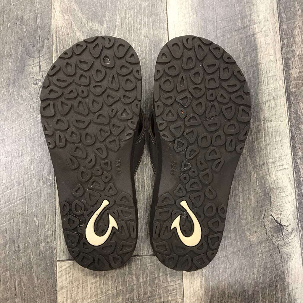 BROWN SANDAL