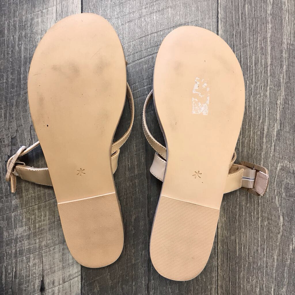 TAN LEATHER SANDALS