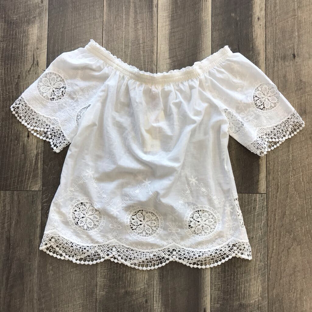 WHITE EYELET SS NWT