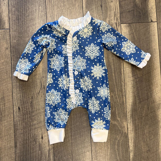 BLUE SNOWFLAKE SLEEPER