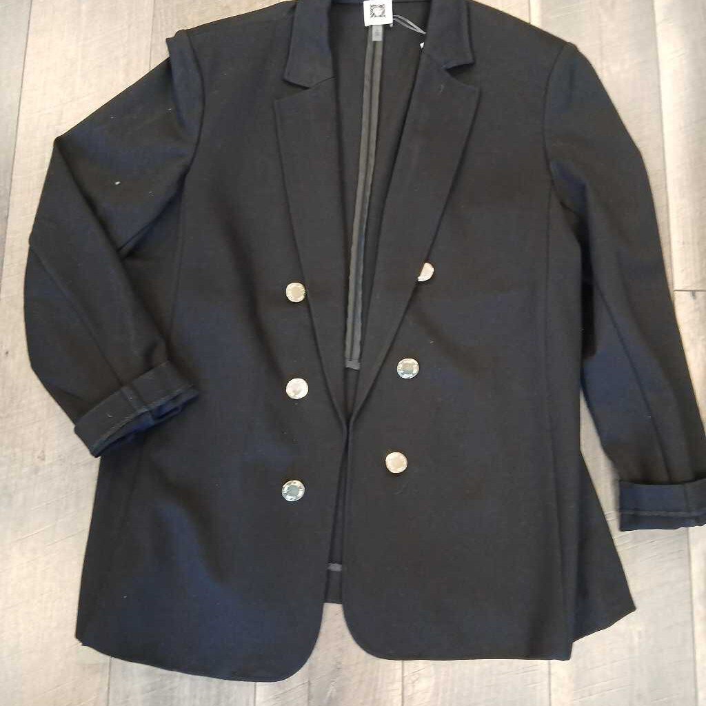 BLK BLAZER GOLD BUTTONS-NWT