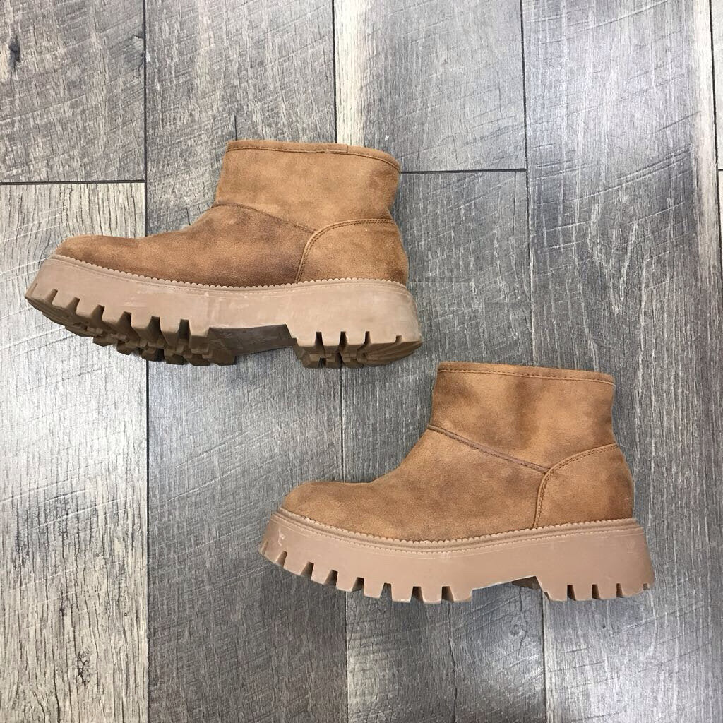 CAMEL PLATFORM BOOT