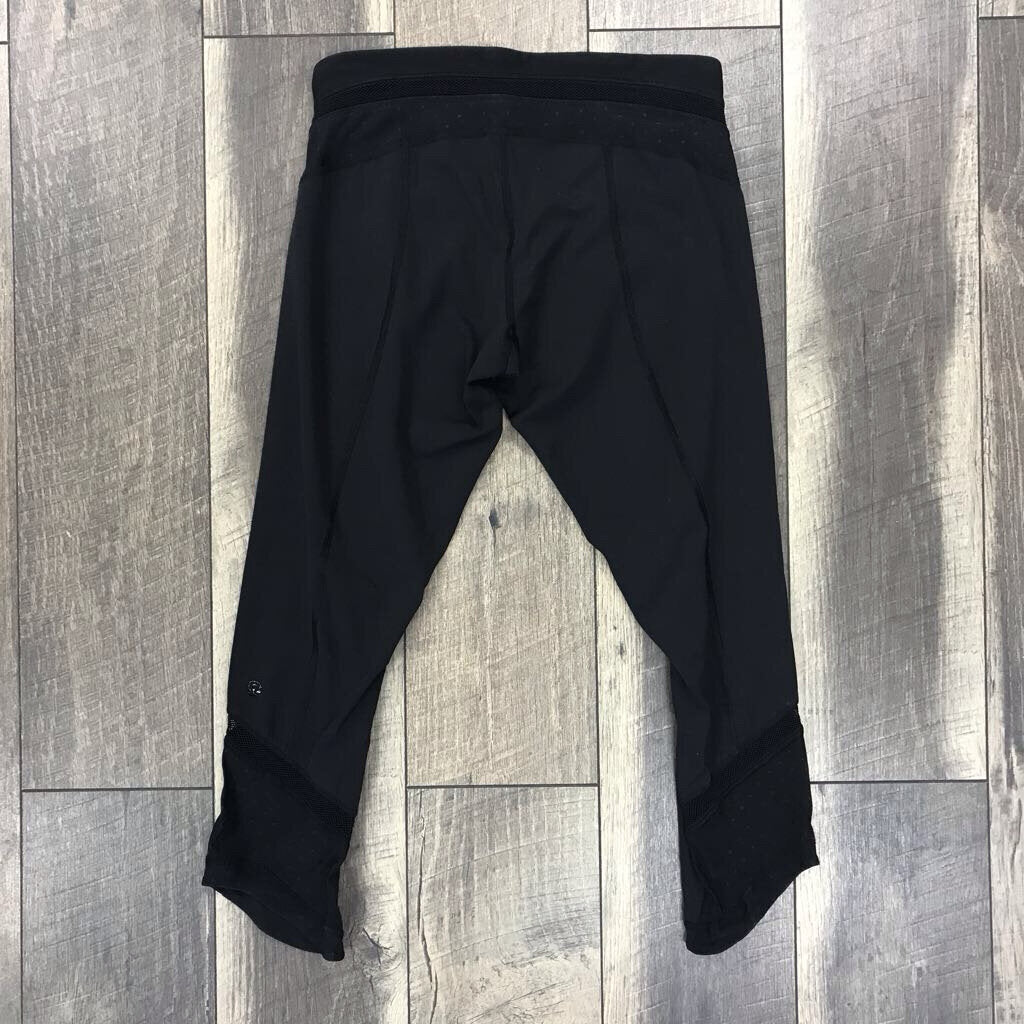 BLK SHEER/ LEGGING CAPRI