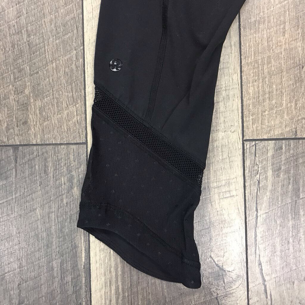 BLK SHEER/ LEGGING CAPRI