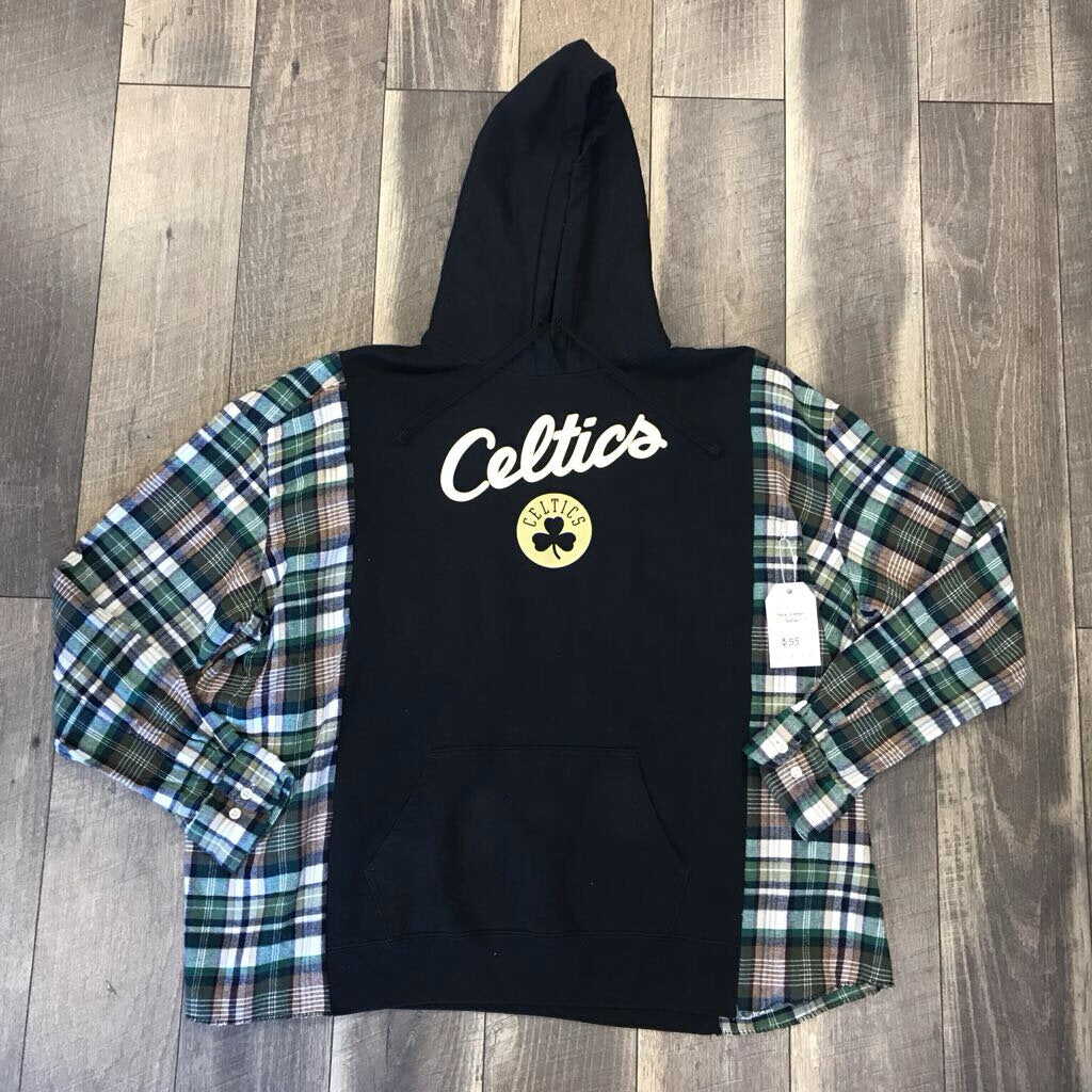 CELTICS UPCYCLED HOODED FLANNEL