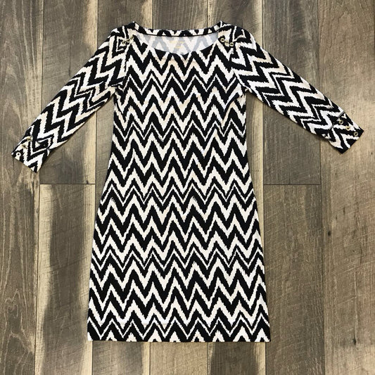 BLK/ WHITE CHEVRON DRESS