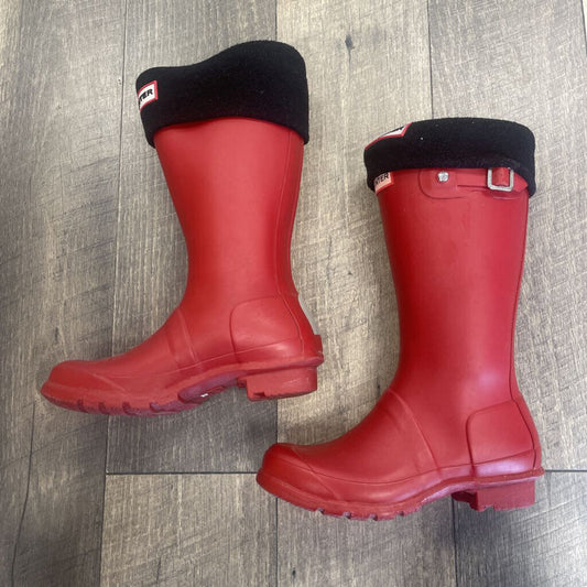 RED RAINBOOTS W/ WELLIE SOCKS