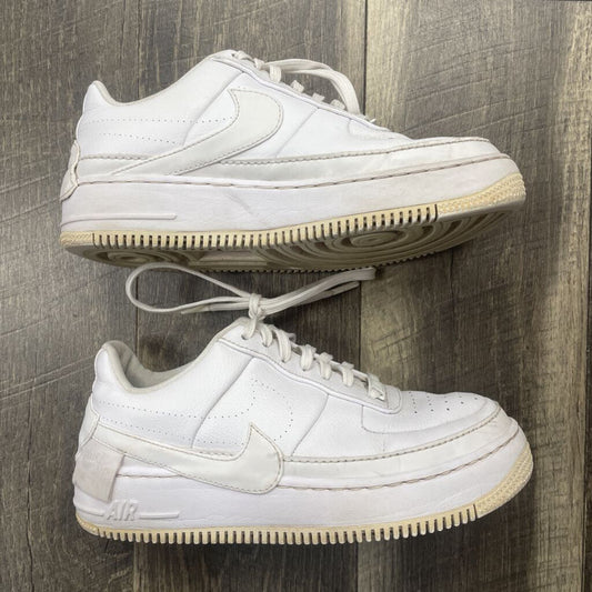 WHITE SNEAKERS