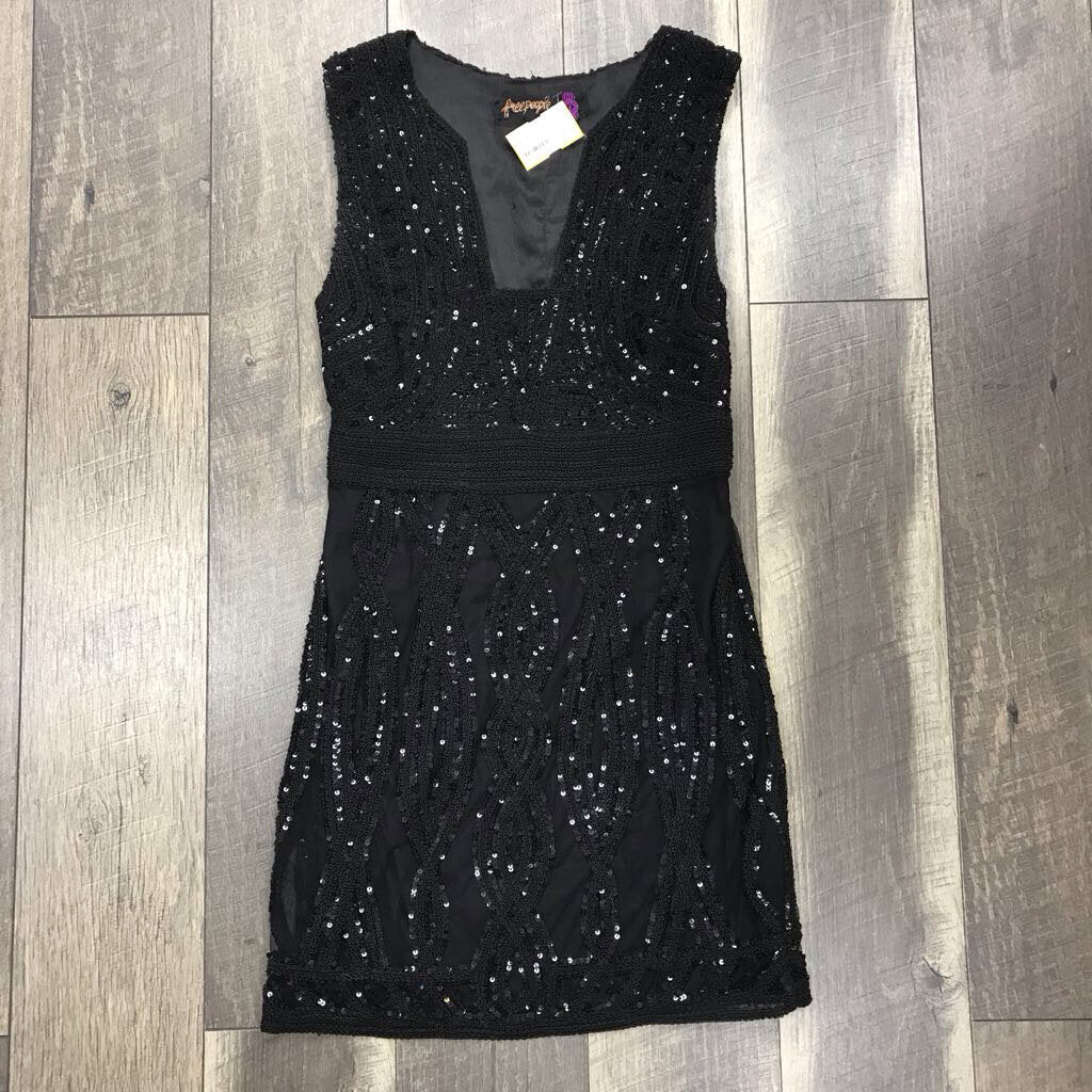 BLK SEQ DRESS