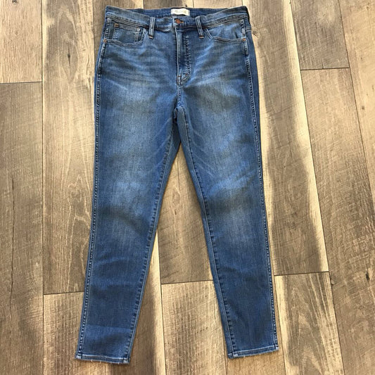 HIGH RISE SKINNY JEANS NWT