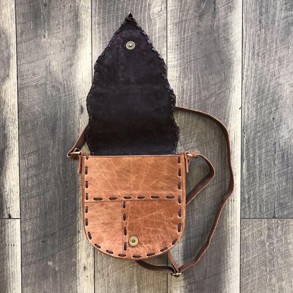 BOHEMIAN CROSSBODY