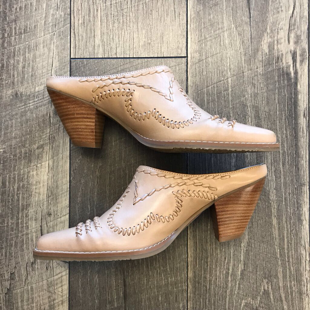 TAN WESTERN MULE-NEW