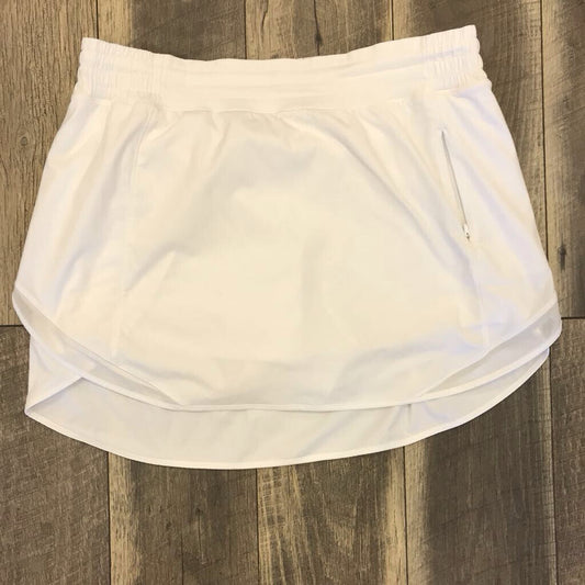 WHITE ACTIVE SKIRT