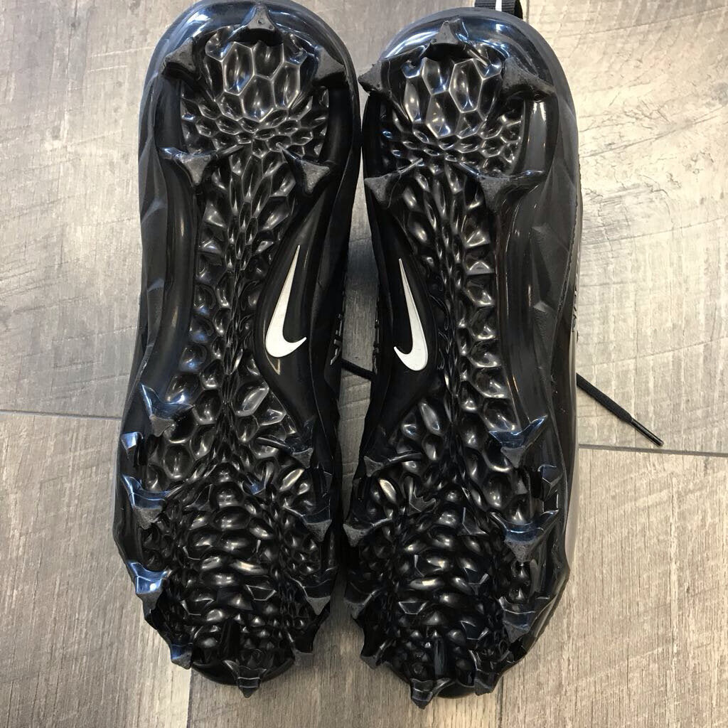 BLK ALPHA CLEAT- NEW