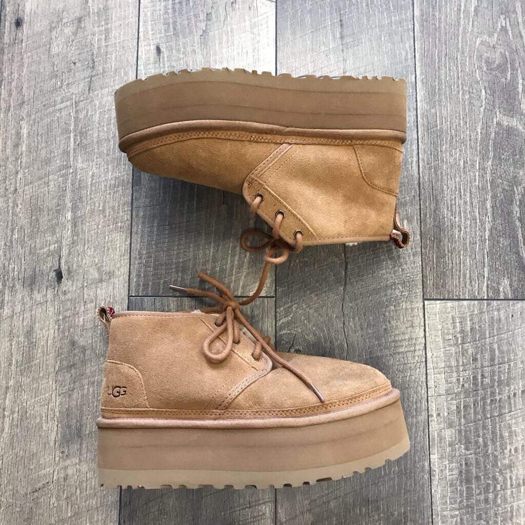 CHESTNUT NEUMEL HERITAGE PLATFORM BOOTS