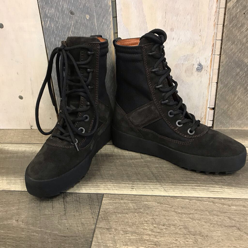 SEASON 3 MILITARY BOOTS