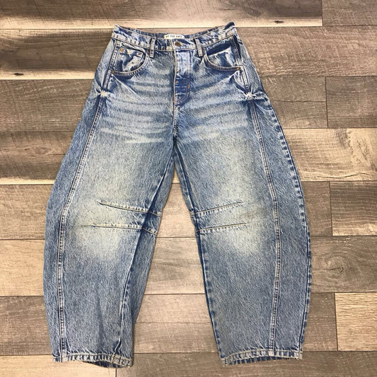 FREE PEOPLE DIRTY WASH BARREL JEAN
