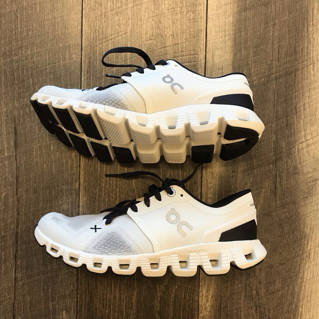 WHITE/BLK CLOUD X3- NEW