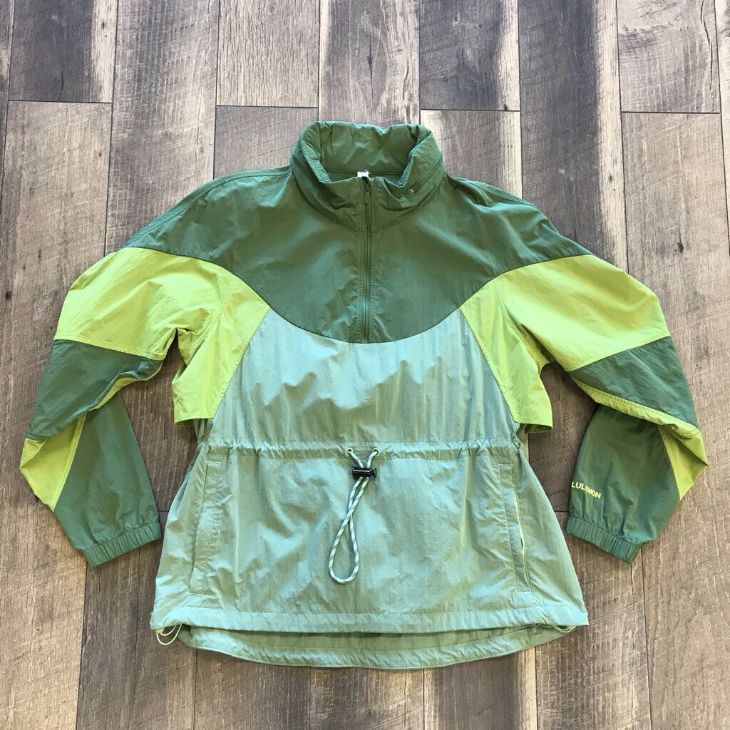 GREEN WINDBREAKER