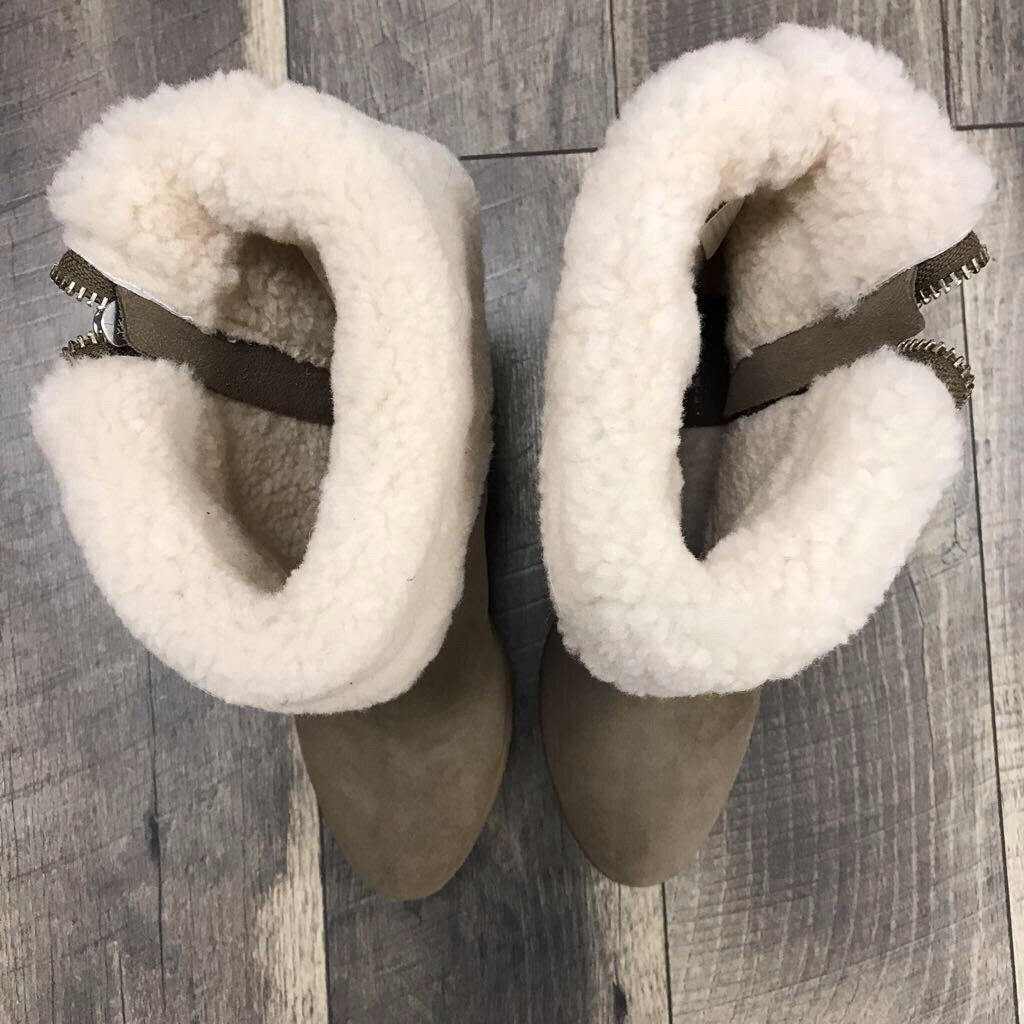 FLEECE LINED WEDGE BOOT