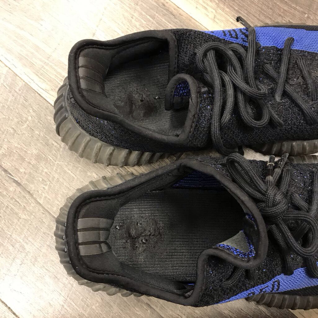 YEEZY BOOST 350 BLACK & "DAZZLING BLUE"