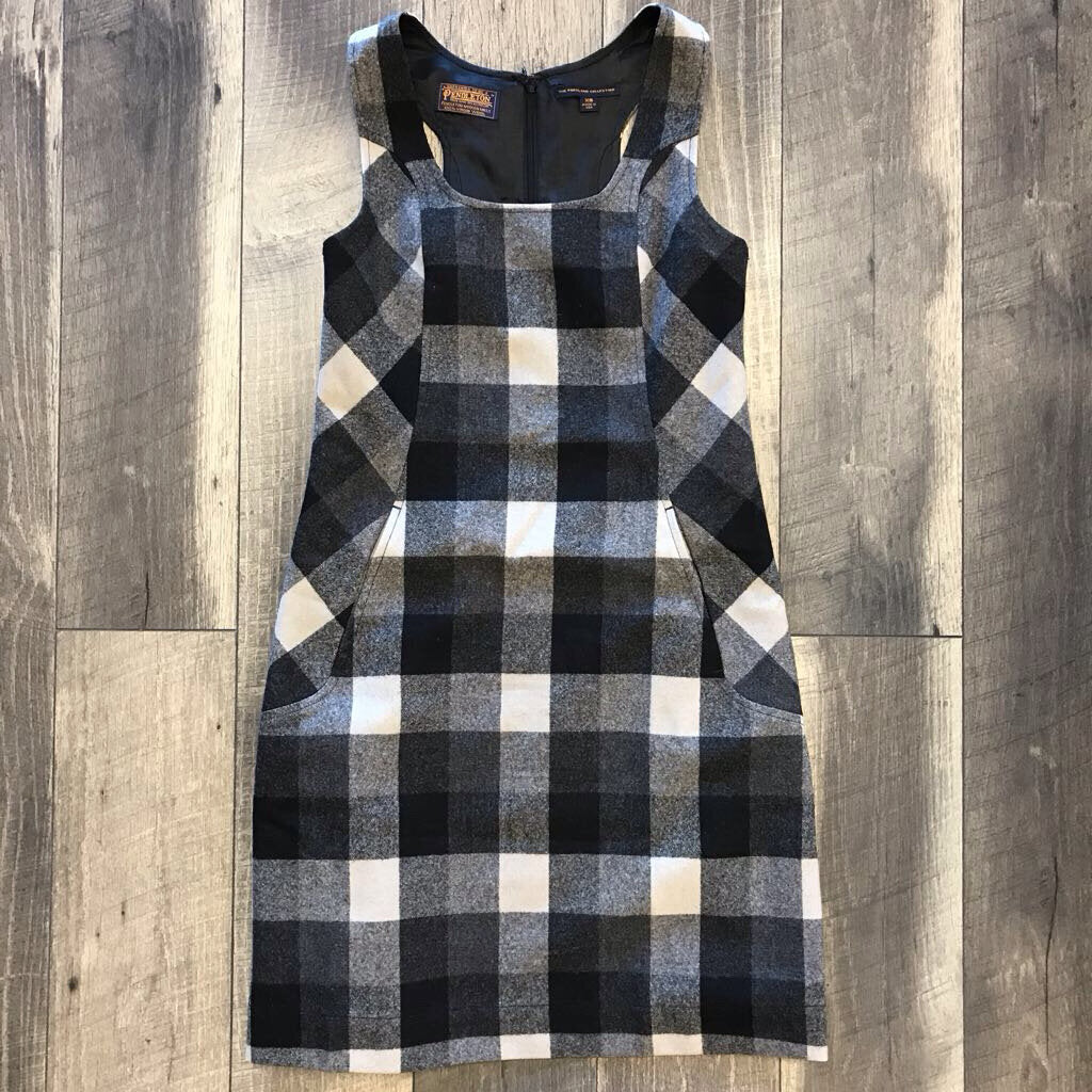 BLK PLAID APRON DRESS