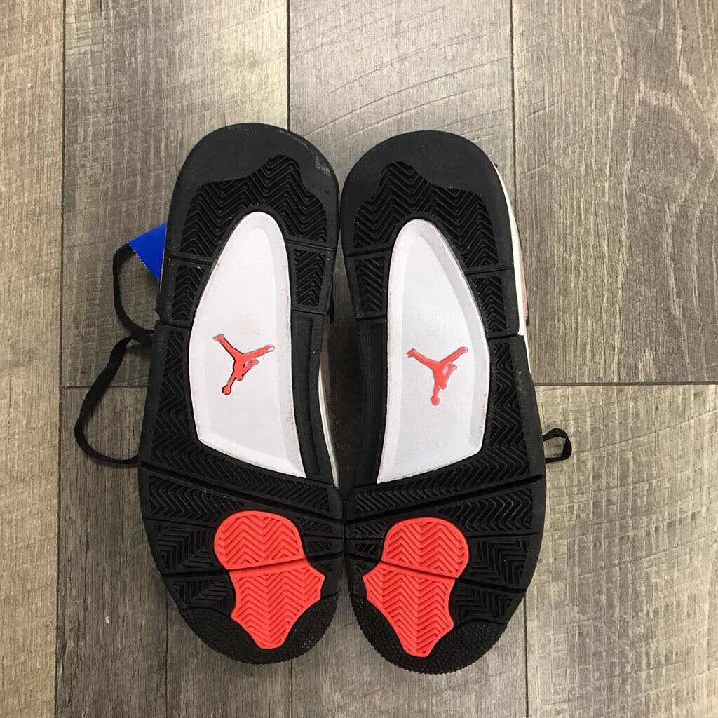 RETRO TAUPE HAZE MID TOP SNEAKER