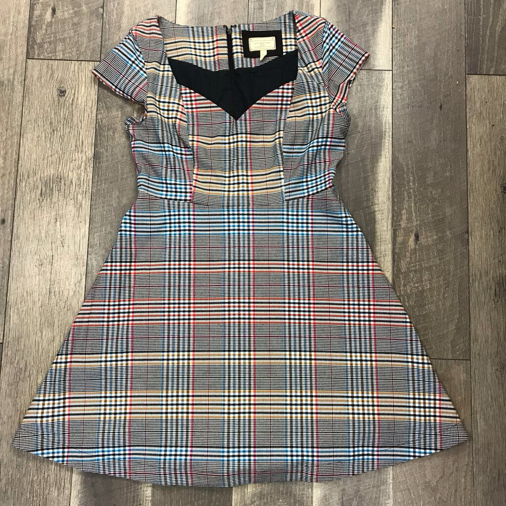 NWT SOFT PLAID FITTED DRESS