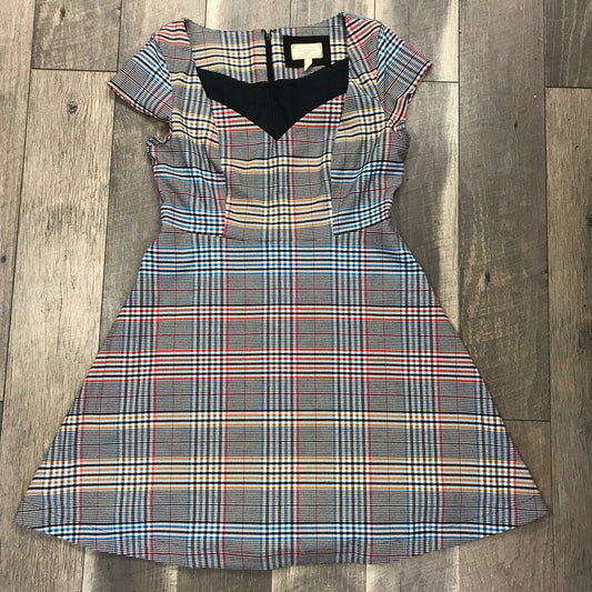 NWT SOFT PLAID FITTED DRESS