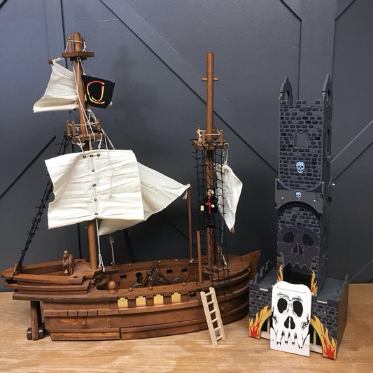 PIRATE MIDEVIL CASTLE SET