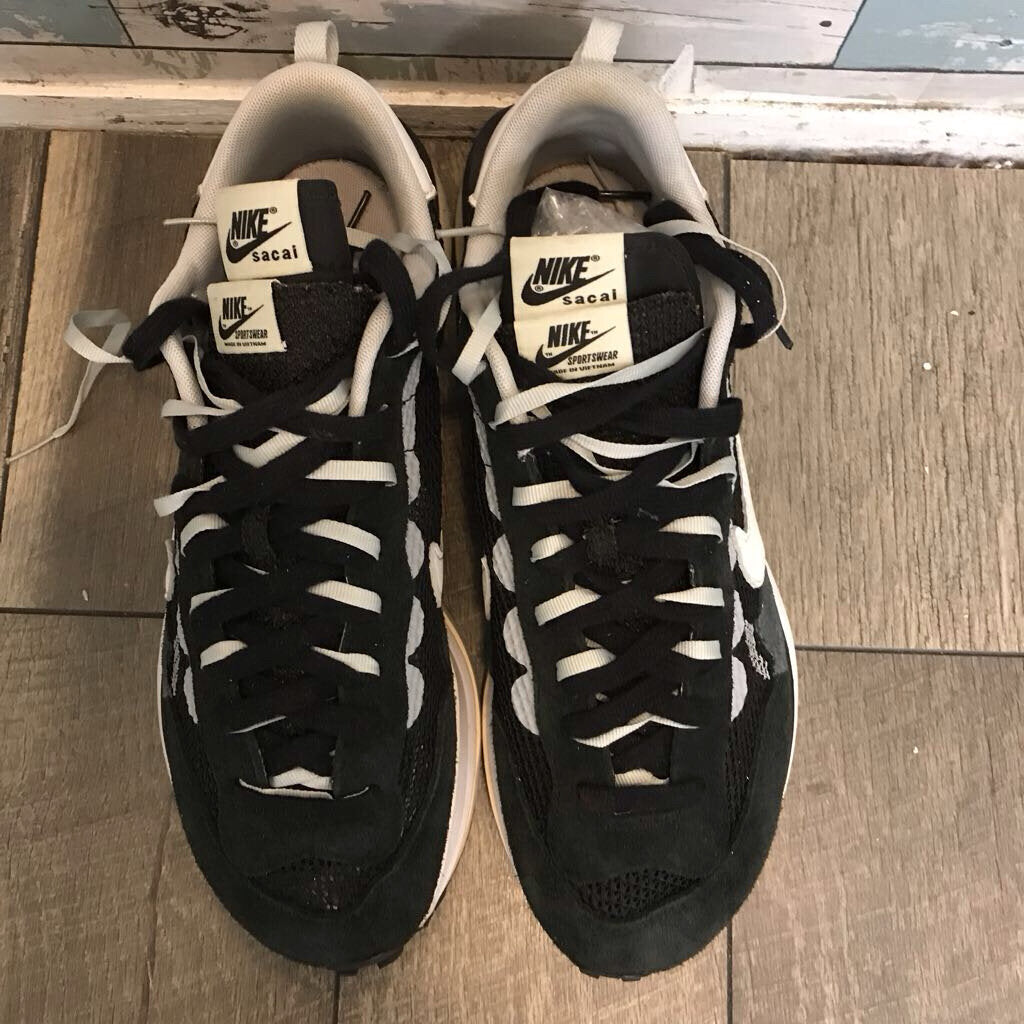 BLK SACAI VAPORWAFFLE