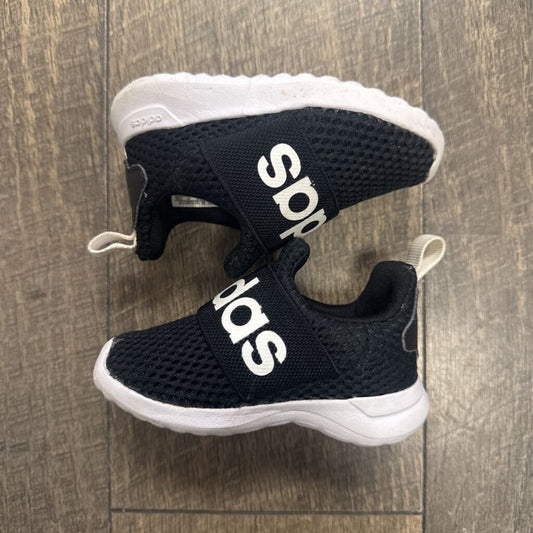 NLK FLYKNIT SNEAKER