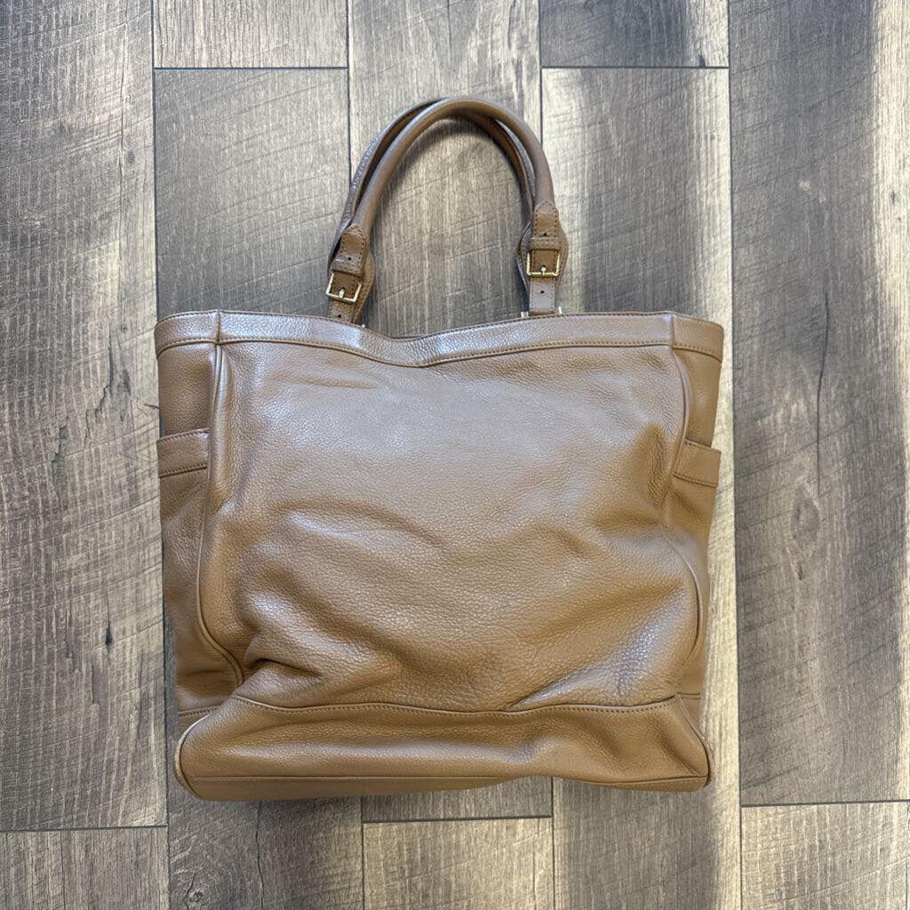 TAN PEBBLED KIP TOTE-AS IS