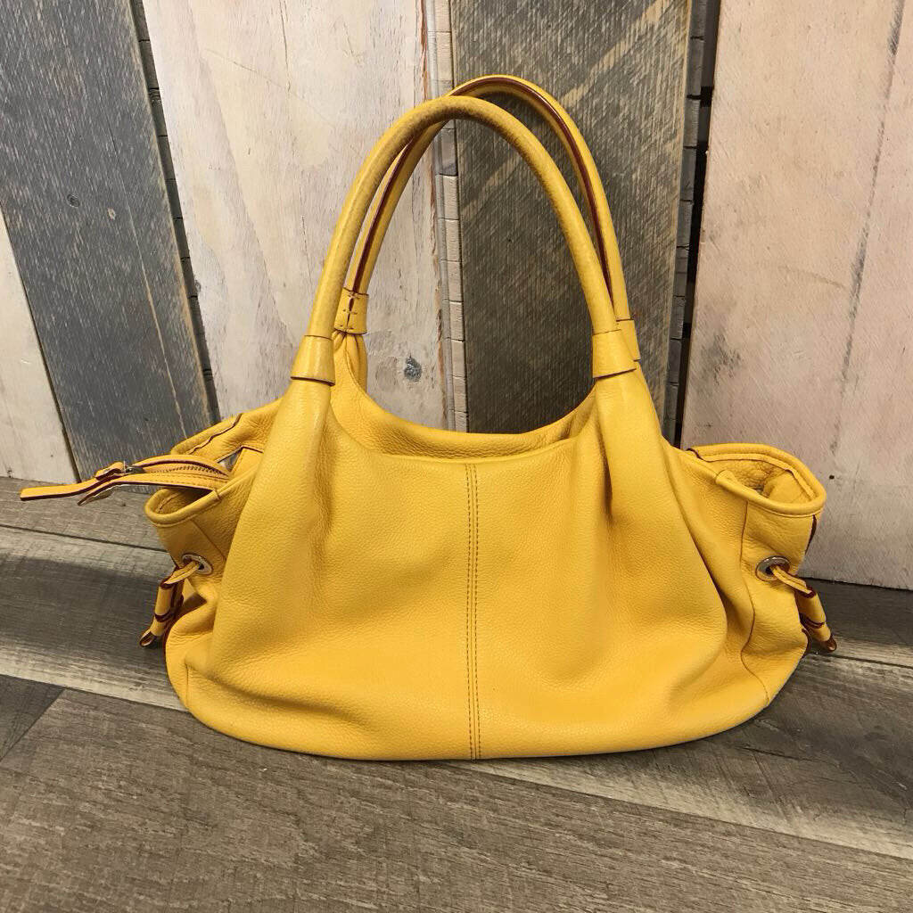 MUSTARD PEBBLED BOHO PURSE