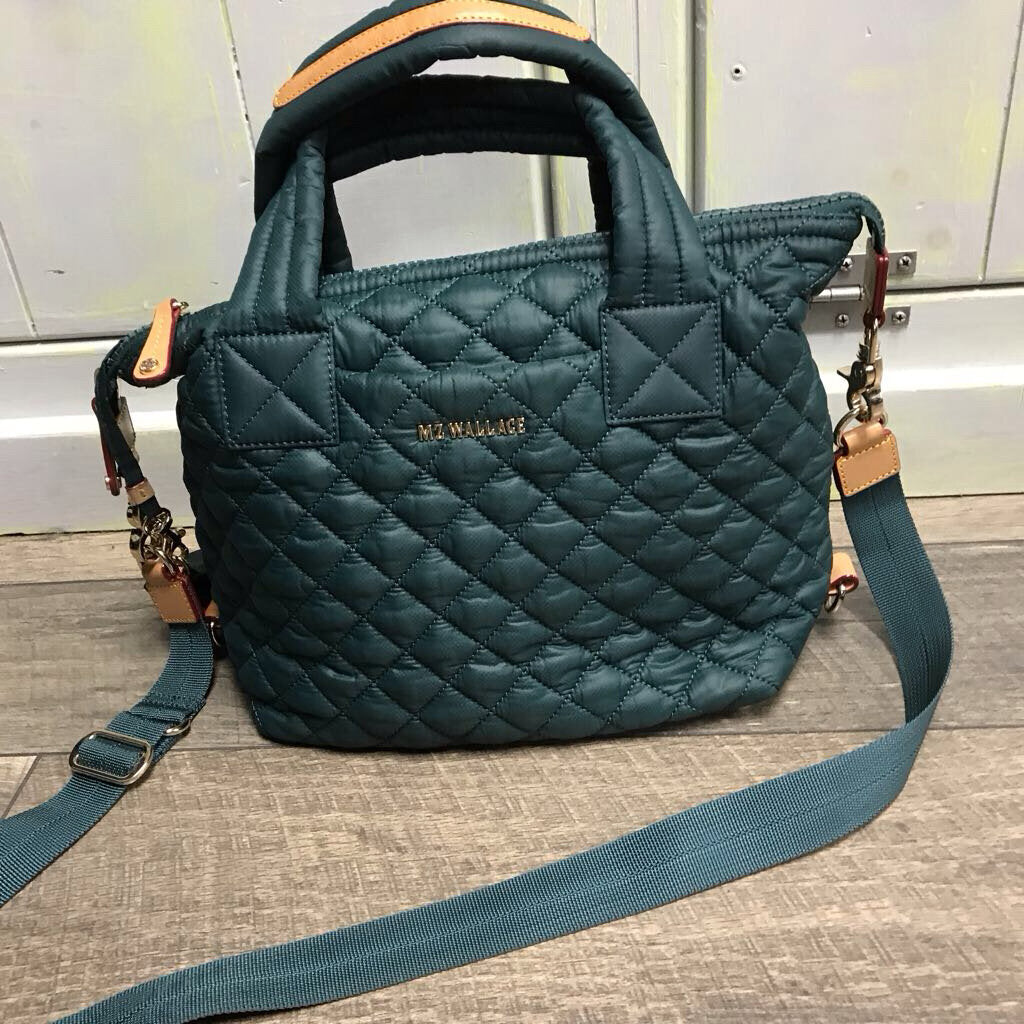 EMERALD GREEN METRO CROSSBODY-NWT
