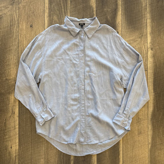 LIGHT BLUE LINEN BOYFRIEND SHIRT